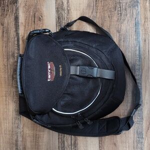 Tamrac Velocity 8x Camera Sling Bag in Black